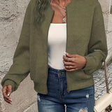Effortless Quilted Bomber Jacket for Women with Crew Neck Long Sleeve Zip Front Cropped Casual Style