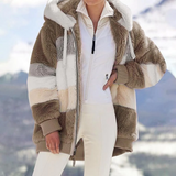 Giorgina - Quilted Sheepskin Wool Coat in Contrast